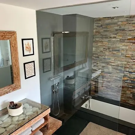 בית נופש Casa Mont-mar *