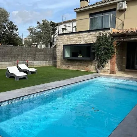 Casa Mont-mar Montrás