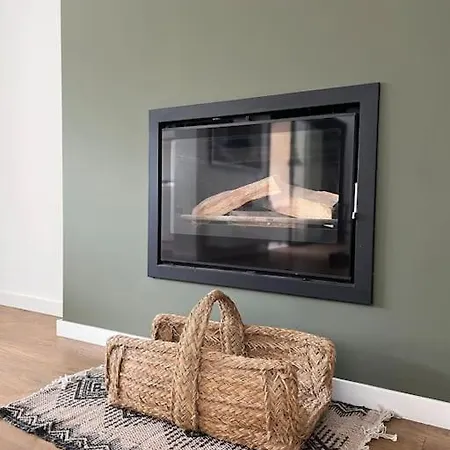 Casa Mont-mar * Montrás